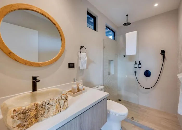 The #7 - Boutique In Flamingo - Ground Level Apartamento Playa Flamingo