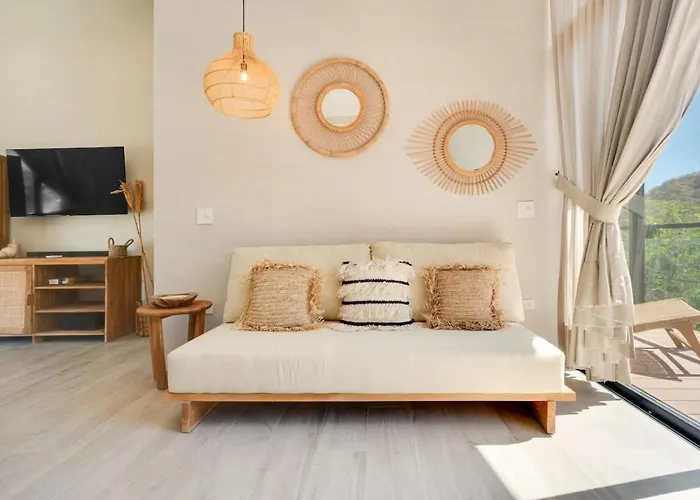 The #7 - Boutique In Flamingo - Ground Level Apartamento *